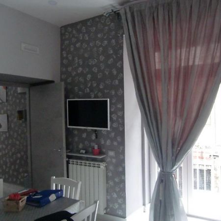 Guesthouse Aaron2 Napoli Dış mekan fotoğraf