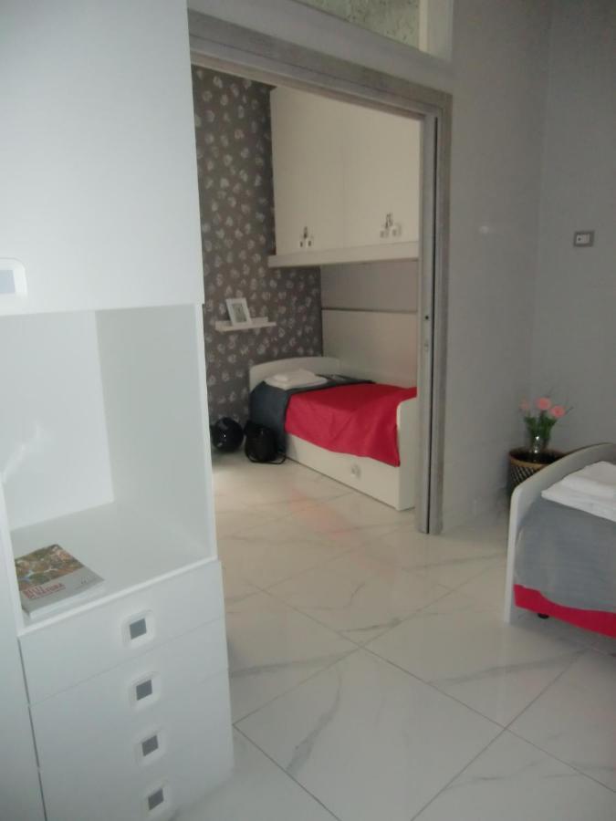 Guesthouse Aaron2 Napoli Dış mekan fotoğraf