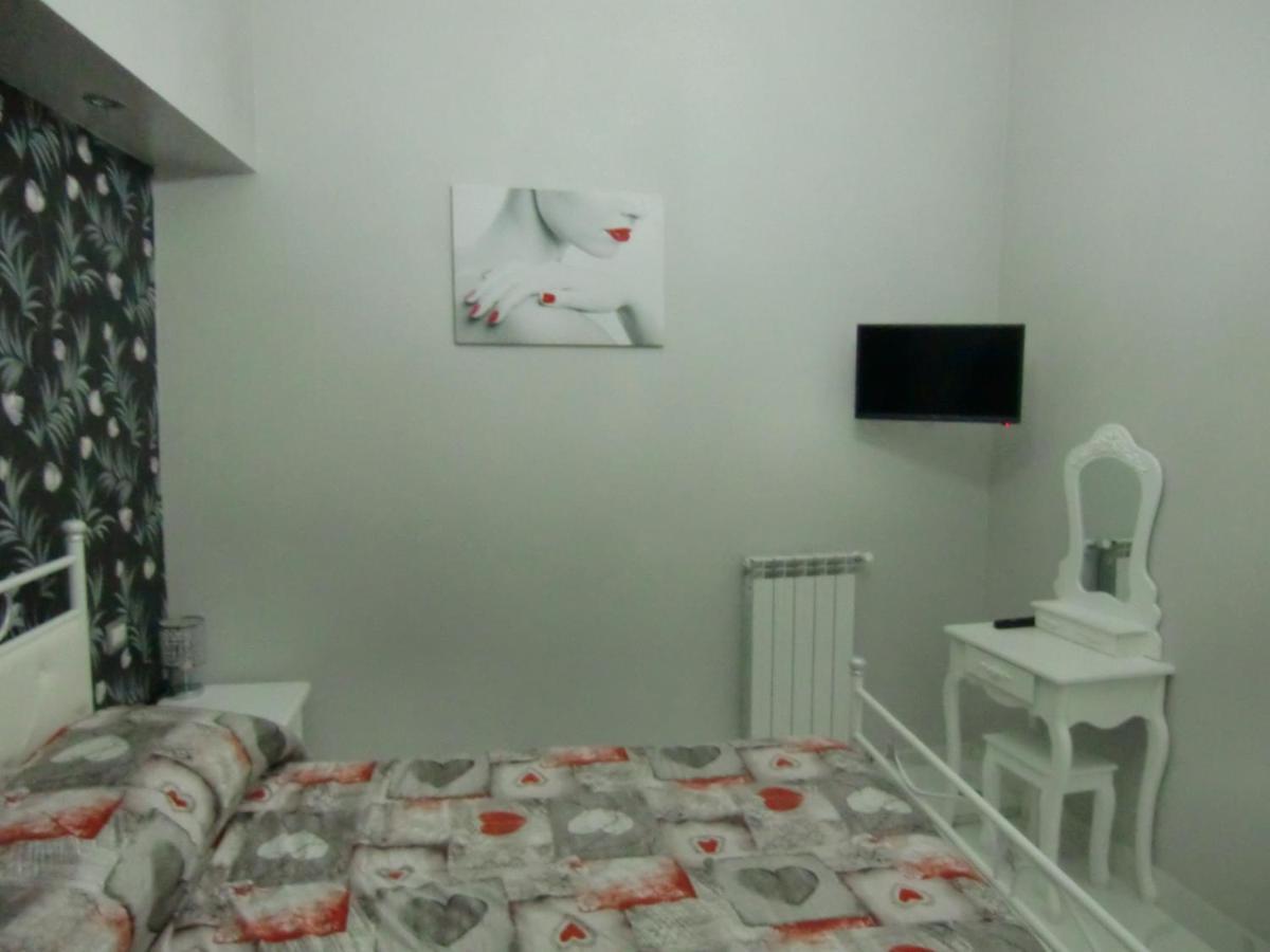 Guesthouse Aaron2 Napoli Dış mekan fotoğraf