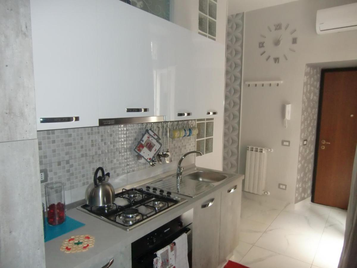 Guesthouse Aaron2 Napoli Dış mekan fotoğraf